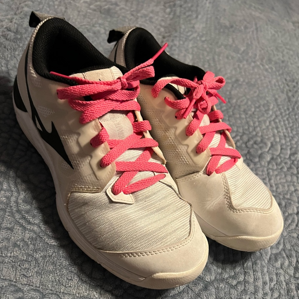volleyball shoes